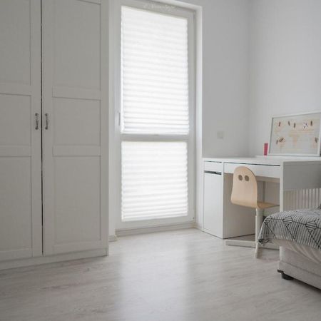 Feels Like Home Apartment M S Apartments Bucarest Esterno foto