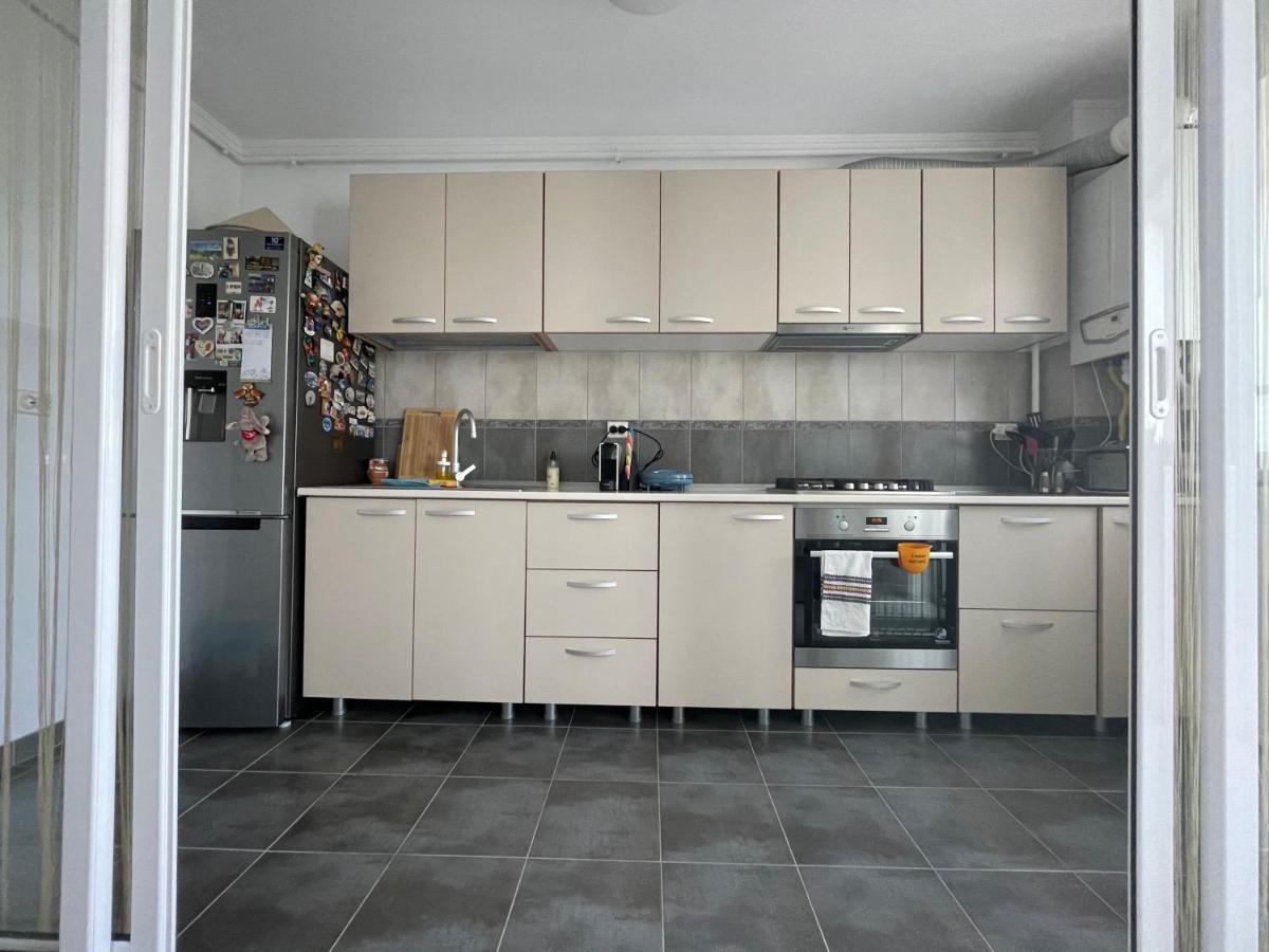 Feels Like Home Apartment M S Apartments Bucarest Esterno foto