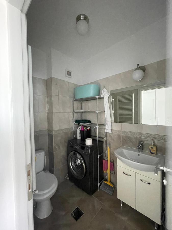 Feels Like Home Apartment M S Apartments Bucarest Esterno foto