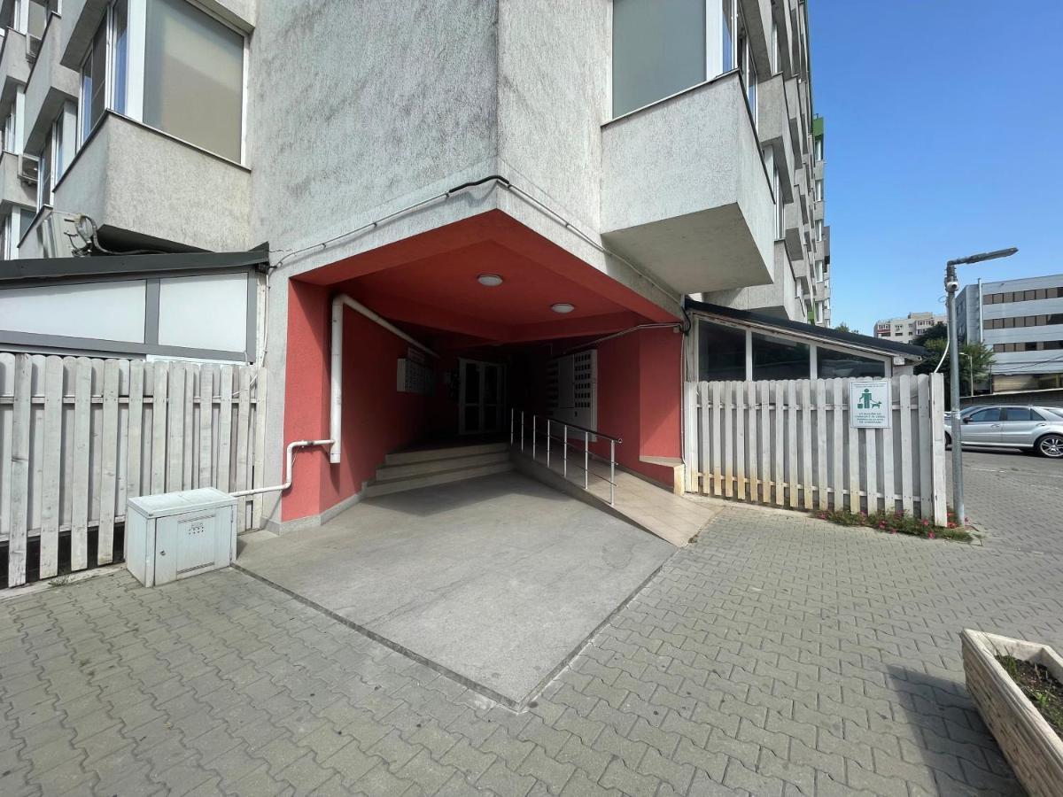 Feels Like Home Apartment M S Apartments Bucarest Esterno foto